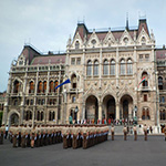 Parlament side view 9